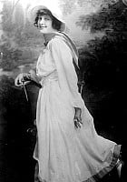 Louise Huff